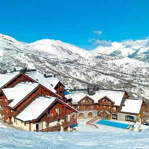 Appartement Les Alpages Du Corbier A102, Villarembert